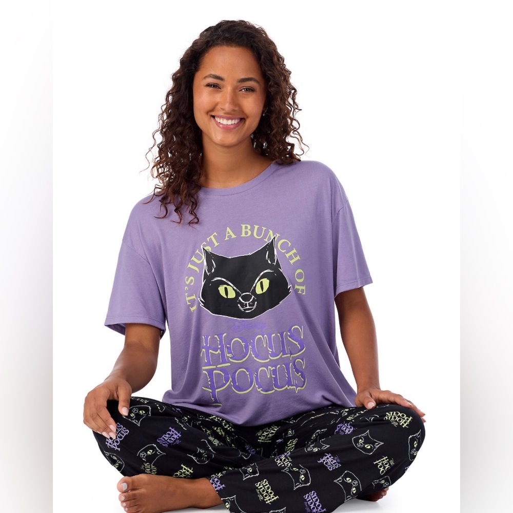 Disney Hocus Pocus Pajama Set- 2 piece set NWT